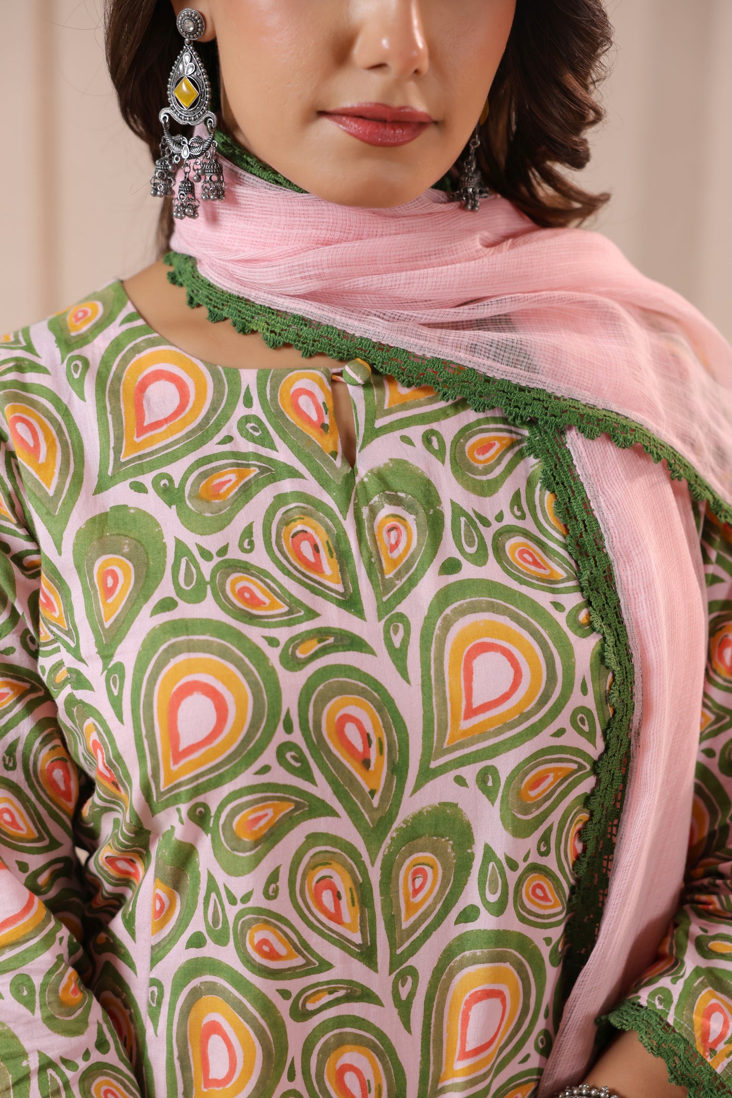 Green Printed Kurta Set with Pink Dupatta