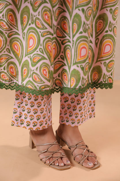 Green Printed Kurta Set with Pink Dupatta