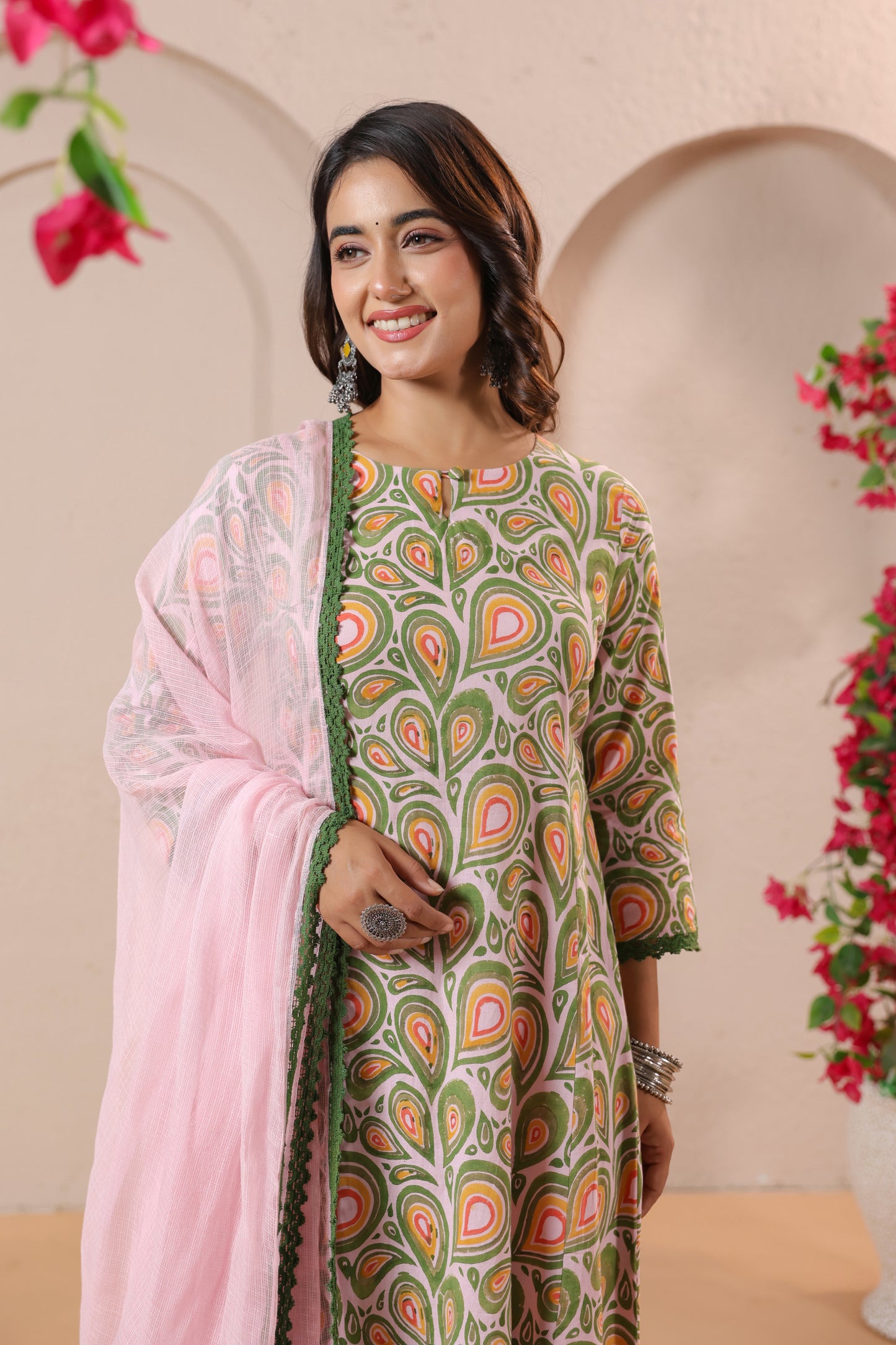 Green Printed Kurta Set with Pink Dupatta